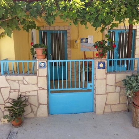 Vintage House-Vori-Rent Rooms Exterior photo